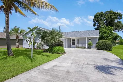 211 SW Duval Avenue Port St Lucie FL 34983