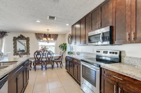 6666 Rainwood Cove Lane Lake Worth FL 33463