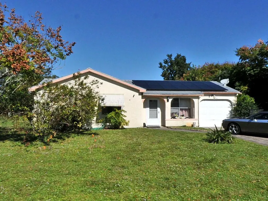 643 SW Everett Court Port St Lucie FL 34953