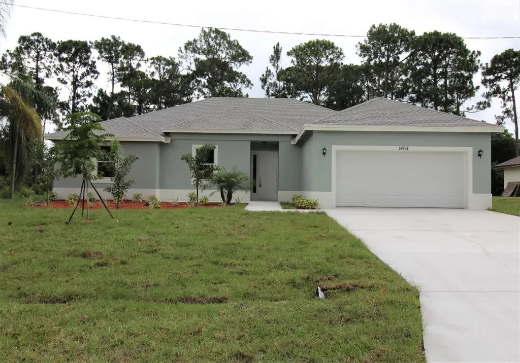 1956 SW Gold Lane Port St Lucie FL 34953