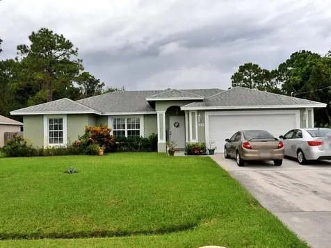 325 SE Thornhill Drive Port St Lucie FL 34983