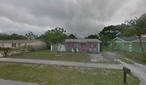 710 SW 9th Street Delray Beach FL 33444