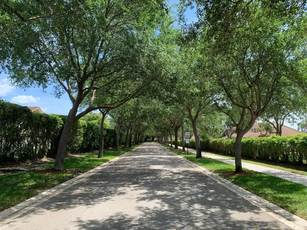 1055 Woodfield Road Greenacres FL 33415