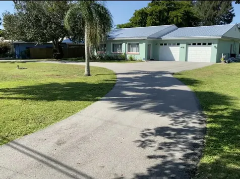 3589 N Old Dixie Highway Fort Pierce FL 34946