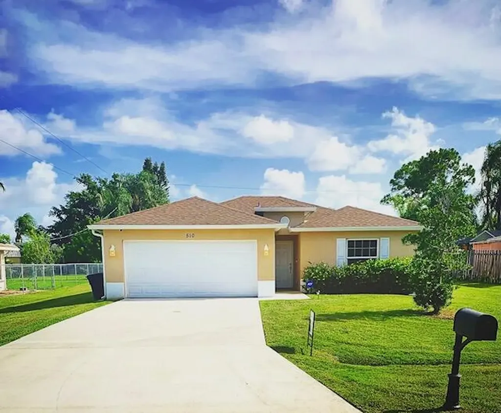 510 SW Twig Avenue Port St Lucie FL 34983