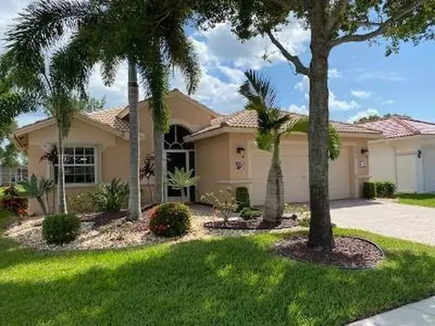 8239 Duomo Circle Boynton Beach FL 33472
