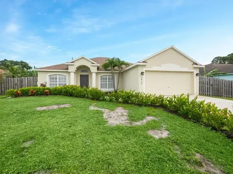 1413 SW Aragon Avenue Port St Lucie FL 34953