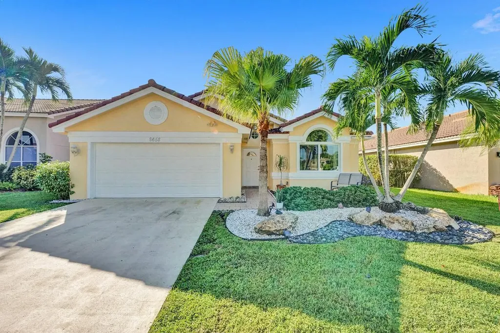 8658 Tourmaline Boulevard Boynton Beach FL 33472