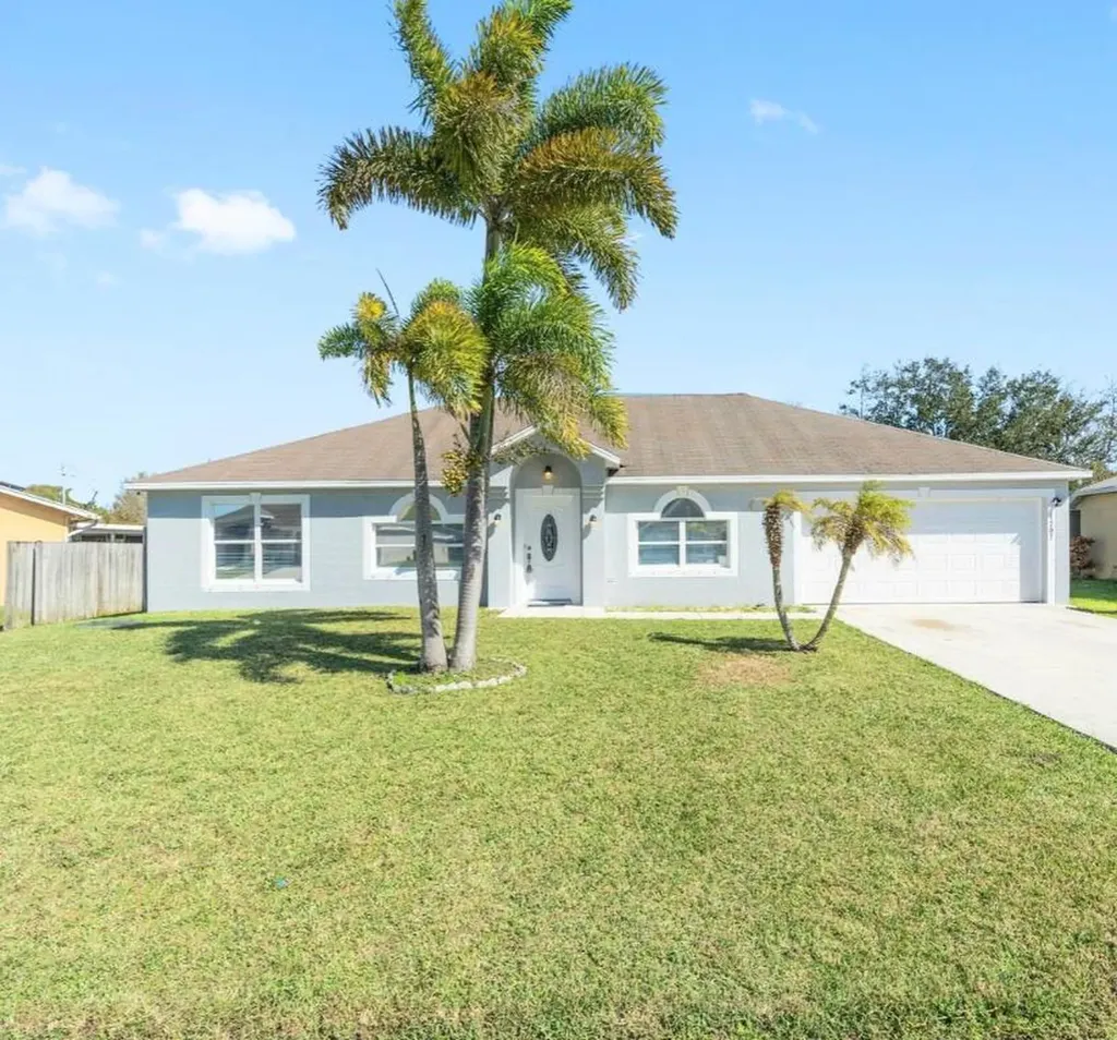 1207 SW Curry Street Port St Lucie FL 34983