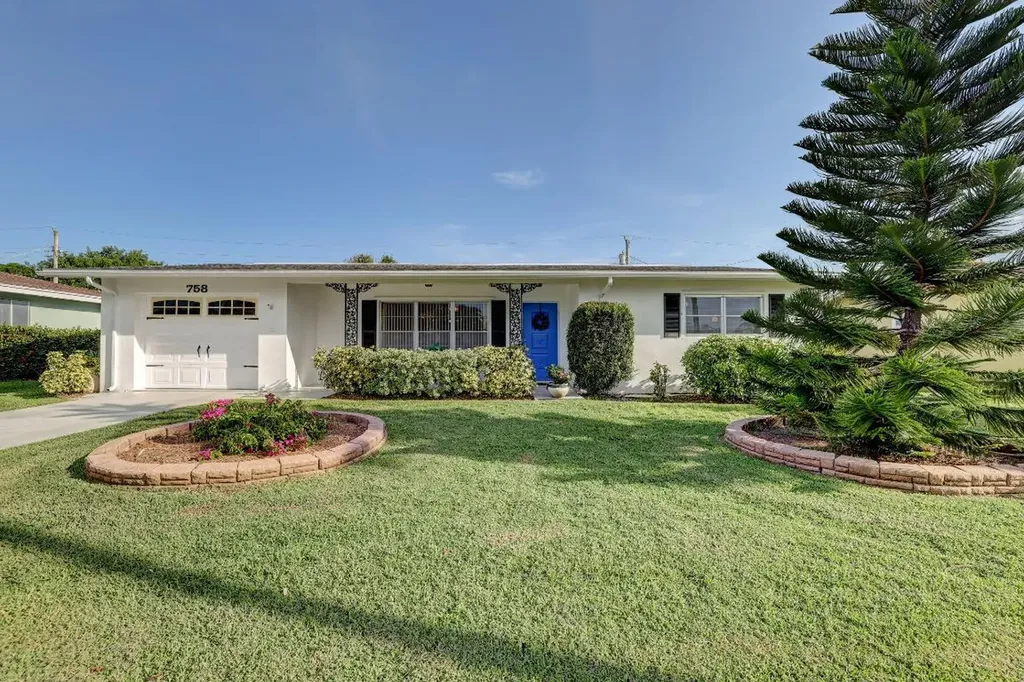758 Cypress Street Port St Lucie FL 34952