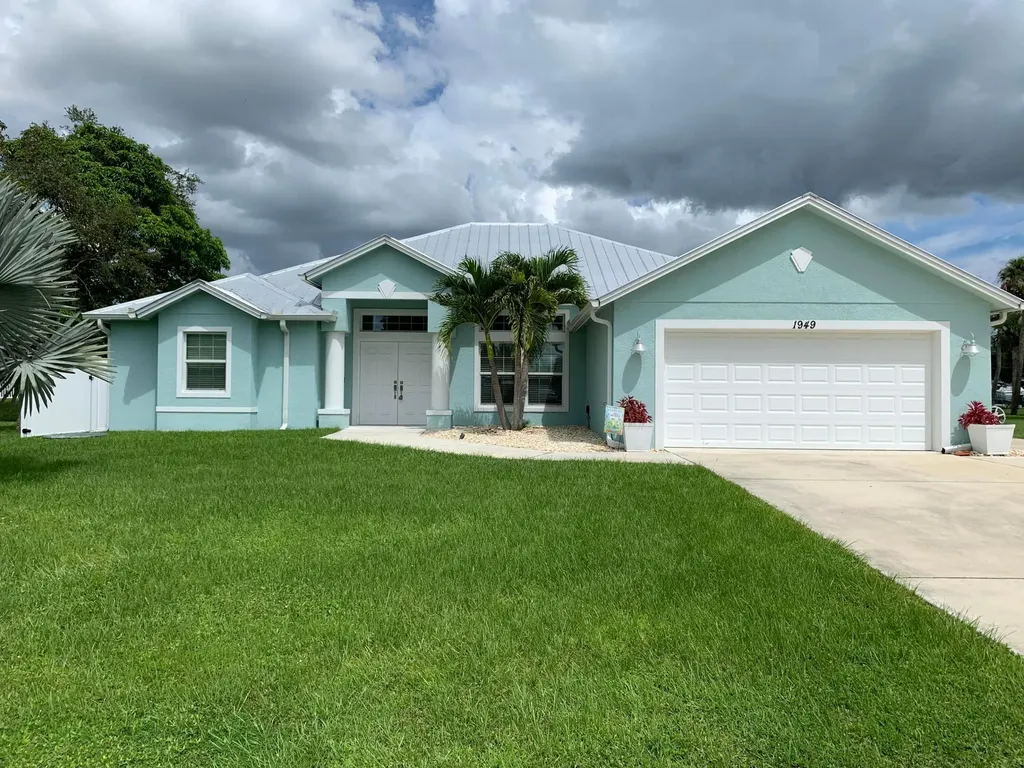 1949 SW Aaron Lane Port St Lucie FL 34953