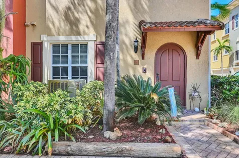 601 S Federal Highway Lake Worth Beach FL 33460