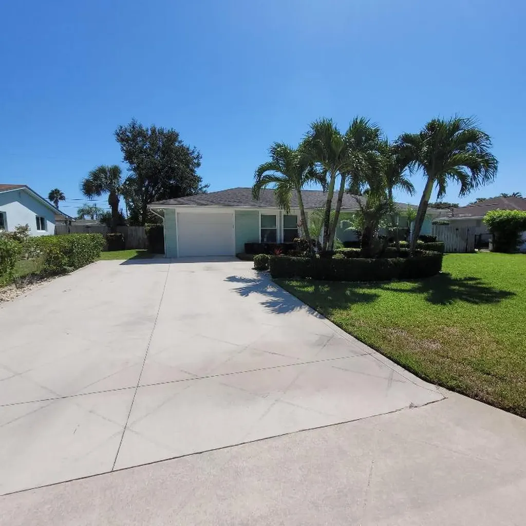 1601 Lance Road Jupiter FL 33469