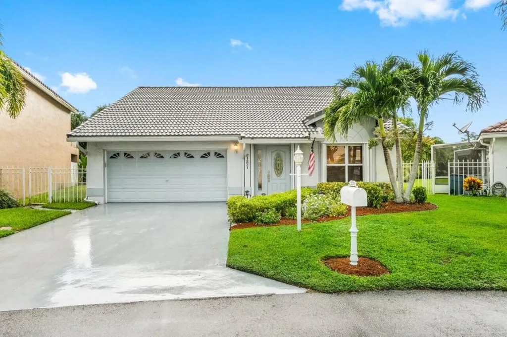 21231 Sawmill Court Boca Raton FL 33498