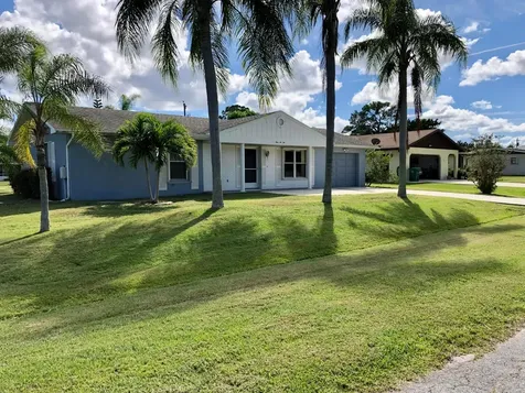 962 SE Belfast Avenue Port St Lucie FL 34983