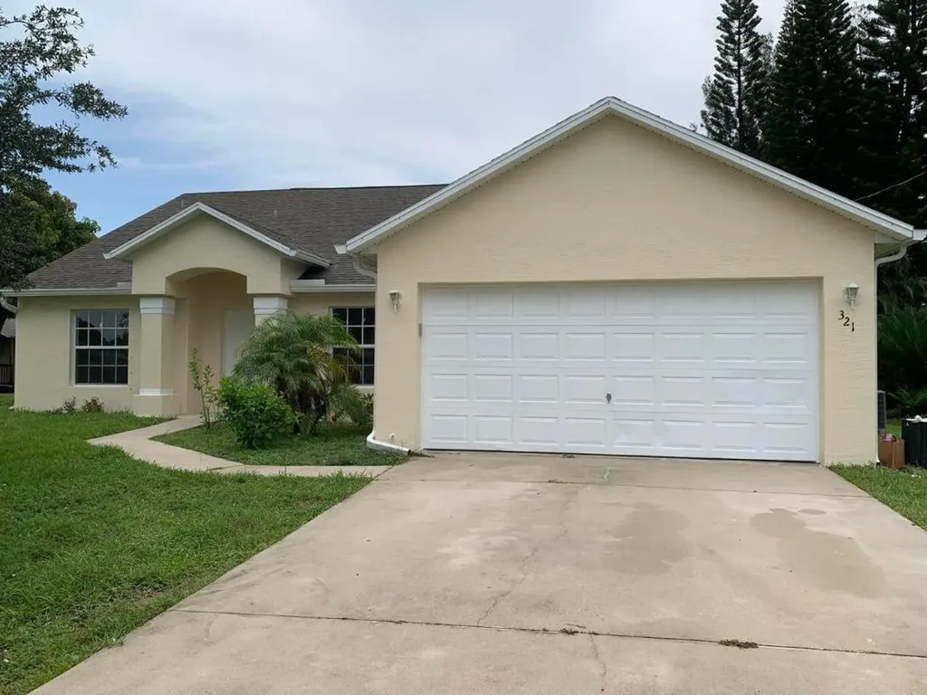 321 NW Concord Drive Port St Lucie FL 34983