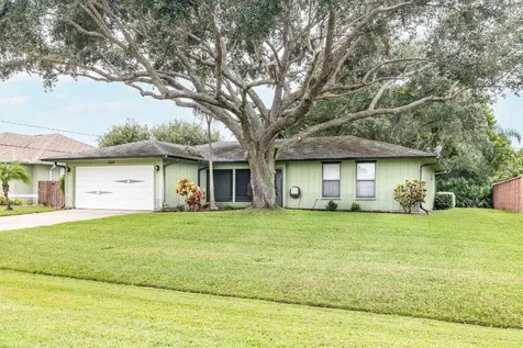 2522 SE Leithgow Street Port St Lucie FL 34952