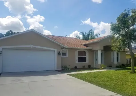 1002 SW Mccall Road Port St Lucie FL 34953