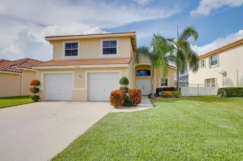 6400 Grand Cypress Circle Lake Worth FL 33463