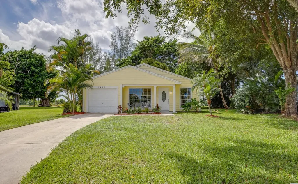 5439 Fife Lane Boynton Beach FL 33472