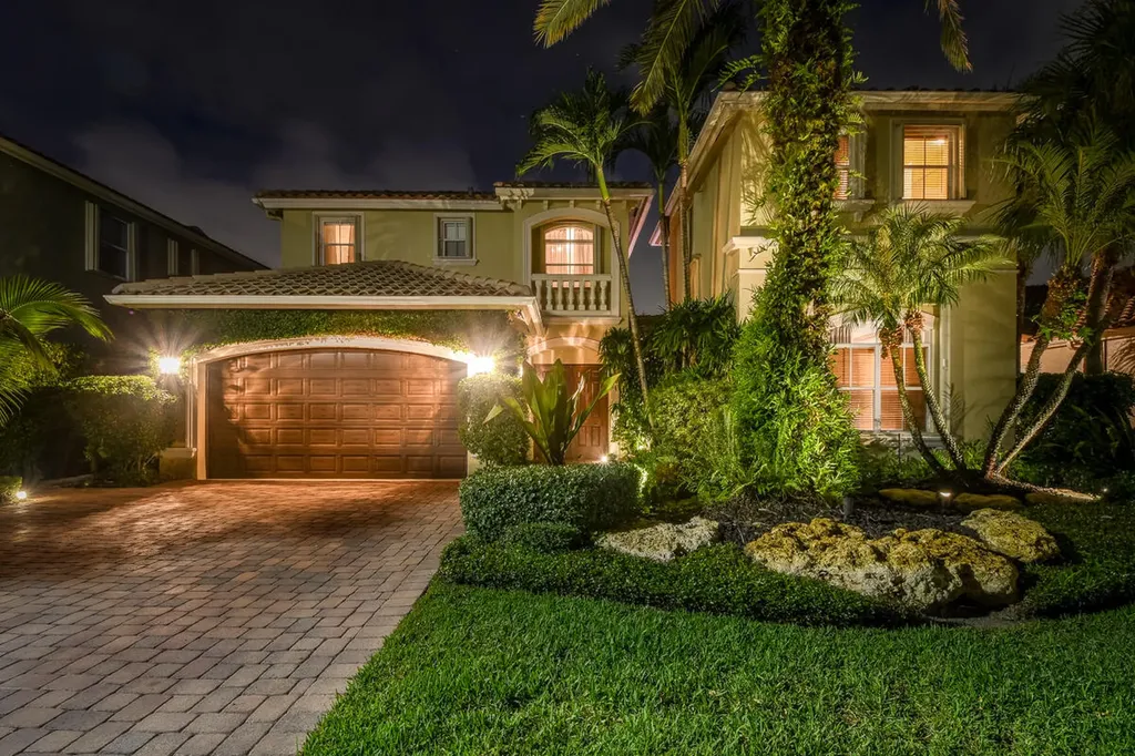 6688 Houlton Circle Lake Worth FL 33467