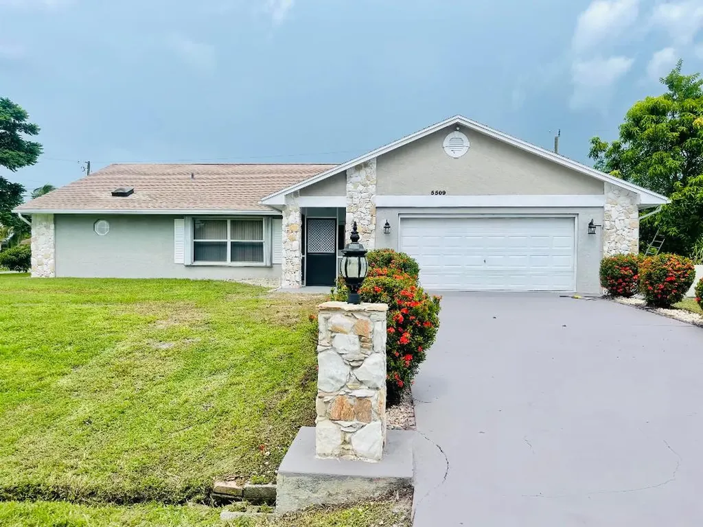 5509 NW Evanston Avenue Port St Lucie FL 34983