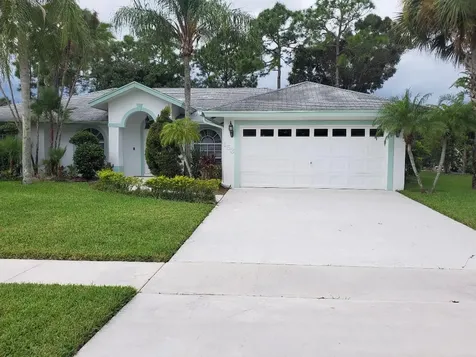 153 Saratoga Boulevard W Royal Palm Beach FL 33411