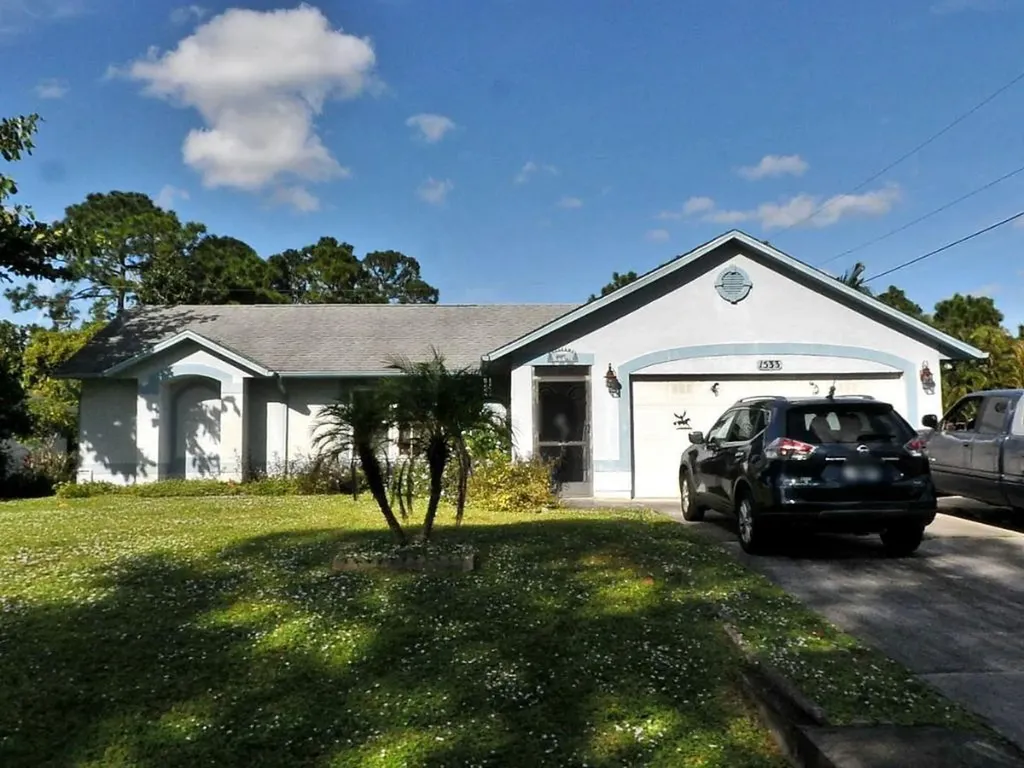 1533 SW Flagami Road Port St Lucie FL 34953