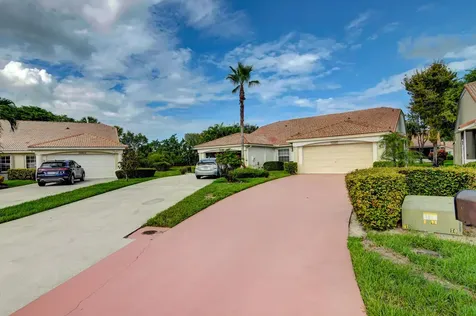 15405 Lake Gardenia Place Delray Beach FL 33484