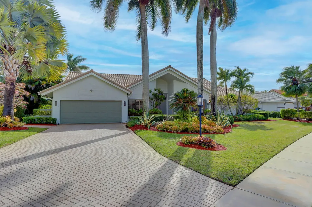 17556 Charnwood Drive Boca Raton FL 33498