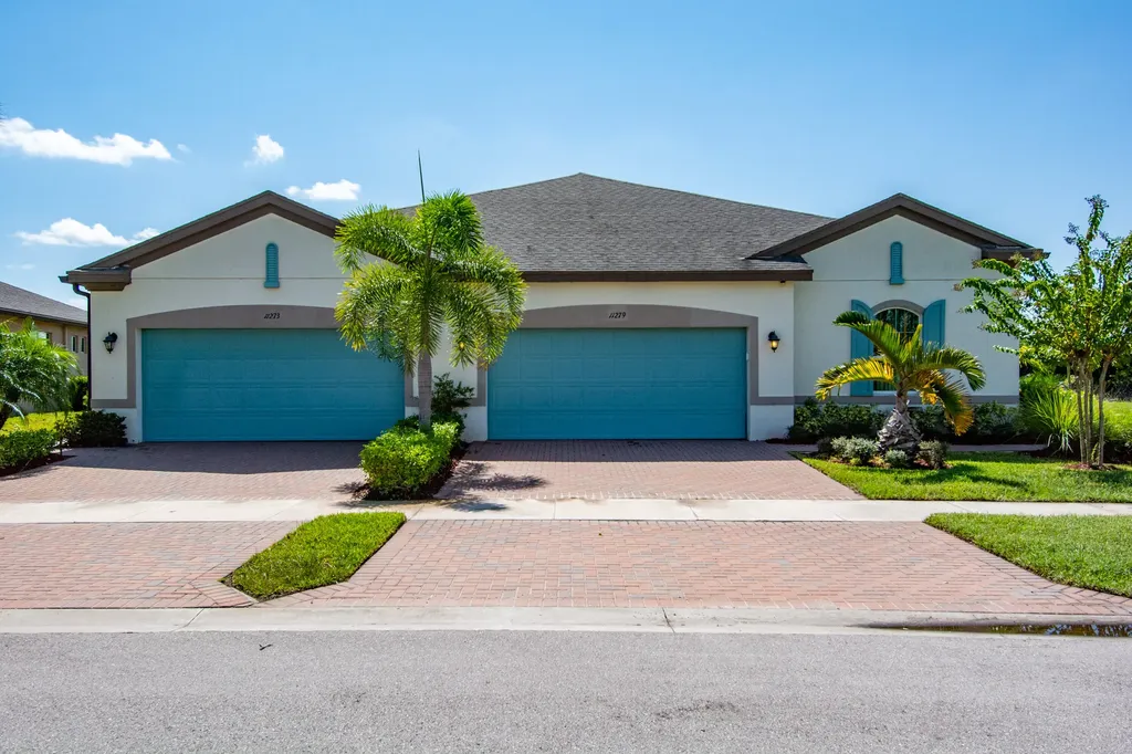 11279 SW Winding Lakes Circle Port St Lucie FL 34987