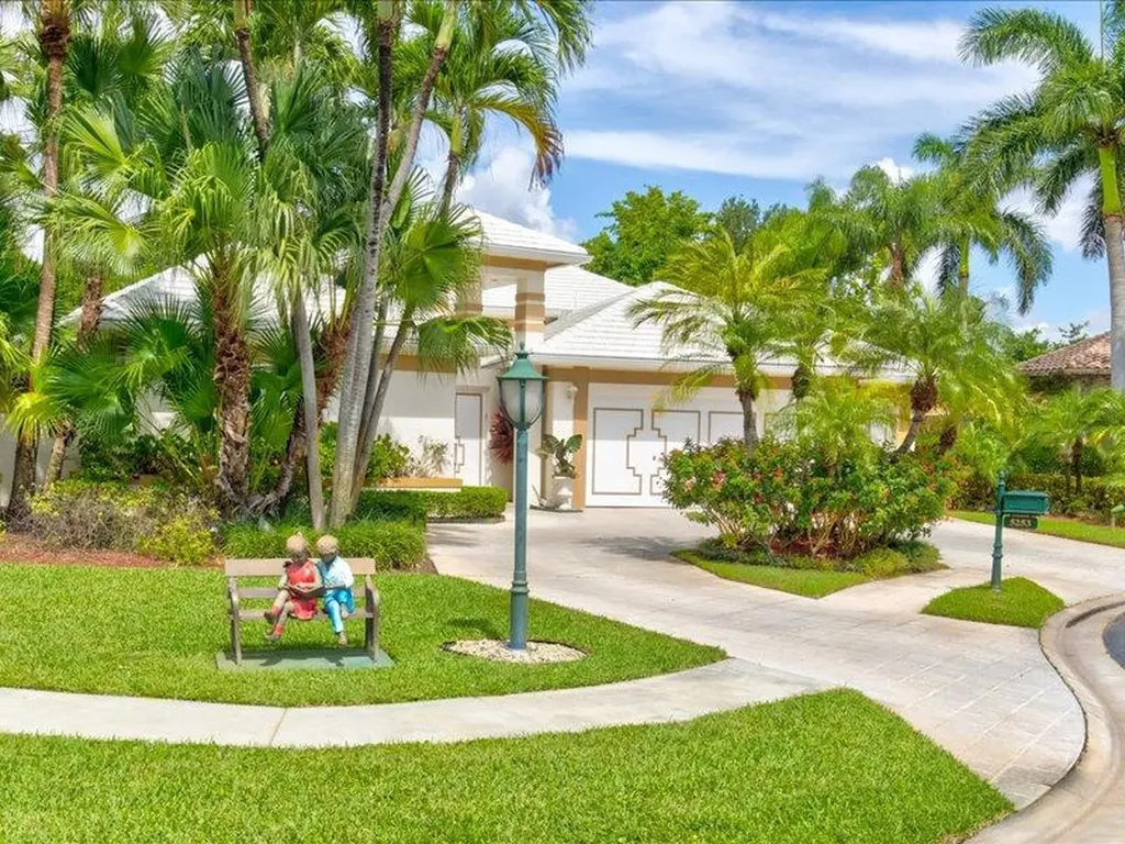 5253 Deauville Circle Boca Raton FL 33496