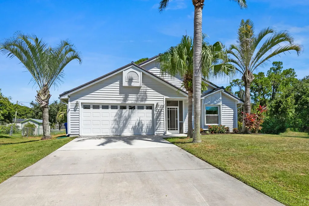1686 Barber Street Sebastian FL 32958