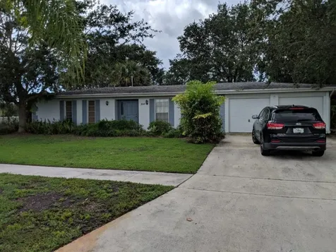 3047 SE Santa Anita Street Port St Lucie FL 34952