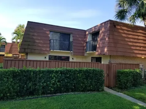 214 Live Oak Lane Boynton Beach FL 33436