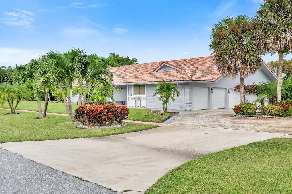 11240 Wingfoot Drive Boynton Beach FL 33437
