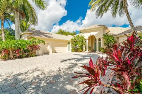 8833 Marlamoor Lane Palm Beach Gardens FL 33412