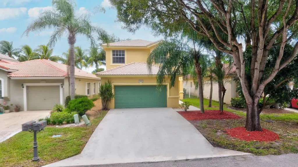 4935 Pelican Street Coconut Creek FL 33073