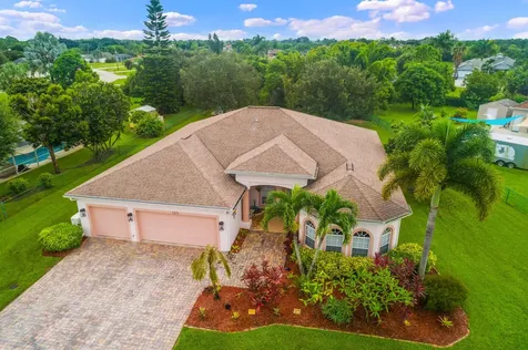 129 SW Wind Circle Port St Lucie FL 34953