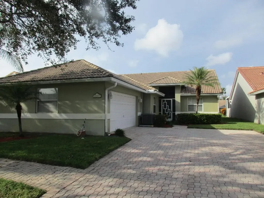 5488 Grande Palm Circle Delray Beach FL 33484