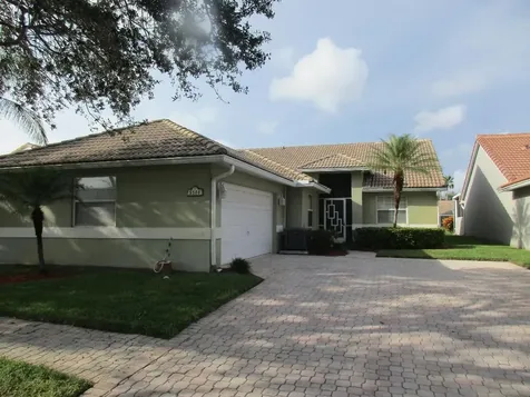 5488 Grande Palm Circle Delray Beach FL 33484