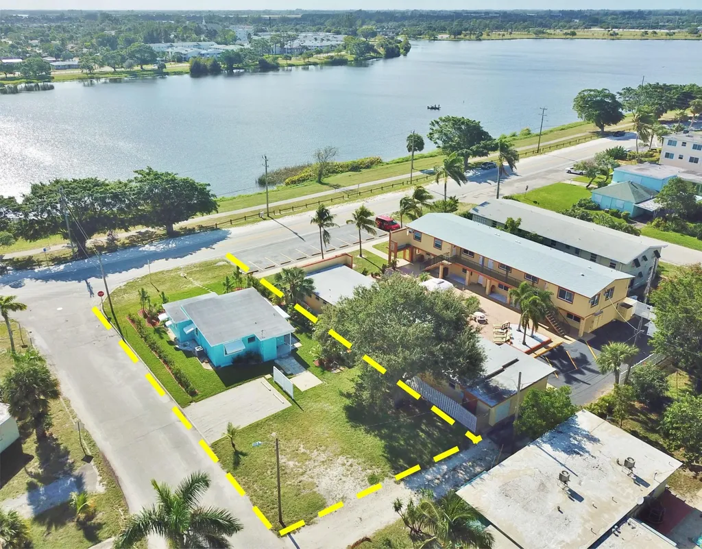 414 Lake Osborne Drive Lake Worth Beach FL 33461