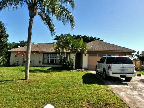 2961 SE Darien Road Port St Lucie FL 34952