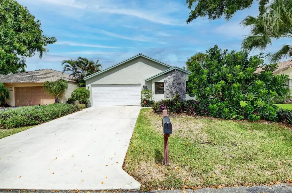 2475 NW 14th Street Delray Beach FL 33445