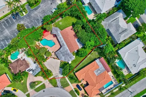 670 SW 7th Street Boca Raton FL 33486