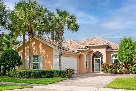 10705 SW Stratton Drive Port St Lucie FL 34987