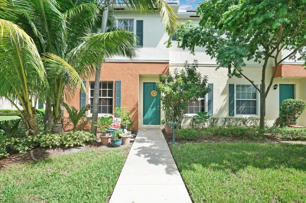 601 SW 3rd Avenue Pompano Beach FL 33060