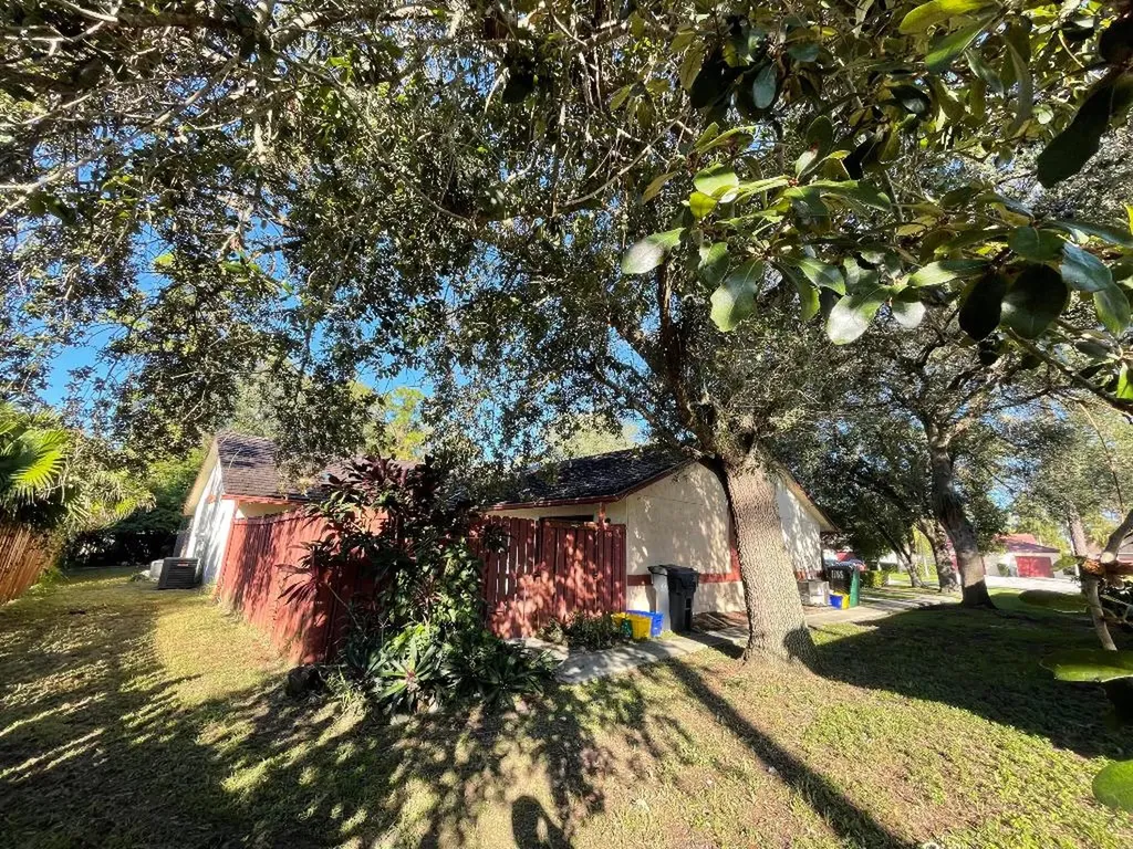 1186 Periwinkle Place Wellington FL 33414
