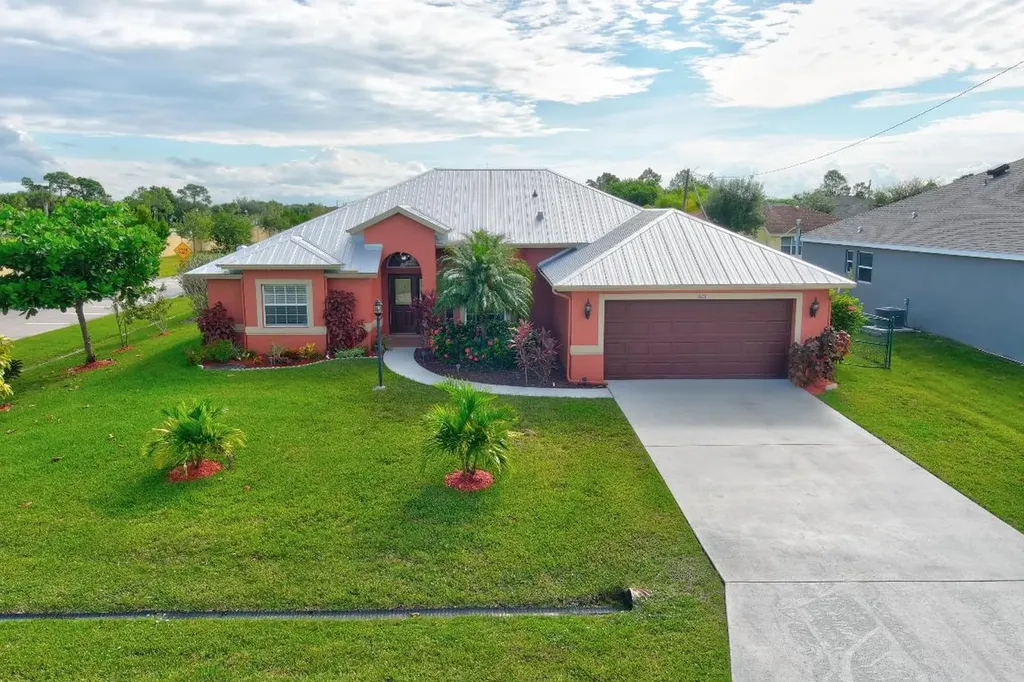 1601 SW Realty Street Port St Lucie FL 34987