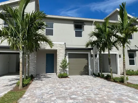 8525 Via Mar Rosso Lake Worth FL 33467